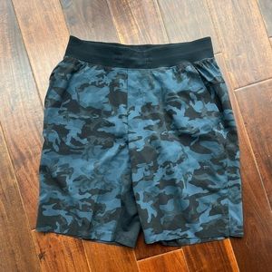 Men’s Lululemon Activewear Shorts